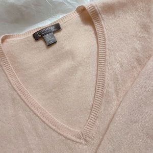 [SOLD] Charter Club Light Pink 100% Cashmere Sweater